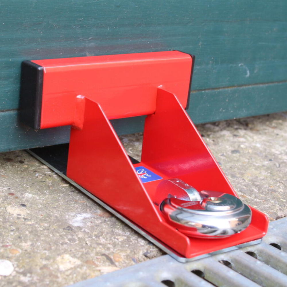 Bulldog Security GD20 Surface Mounted Up and Over Garage Door Defender Lock Red