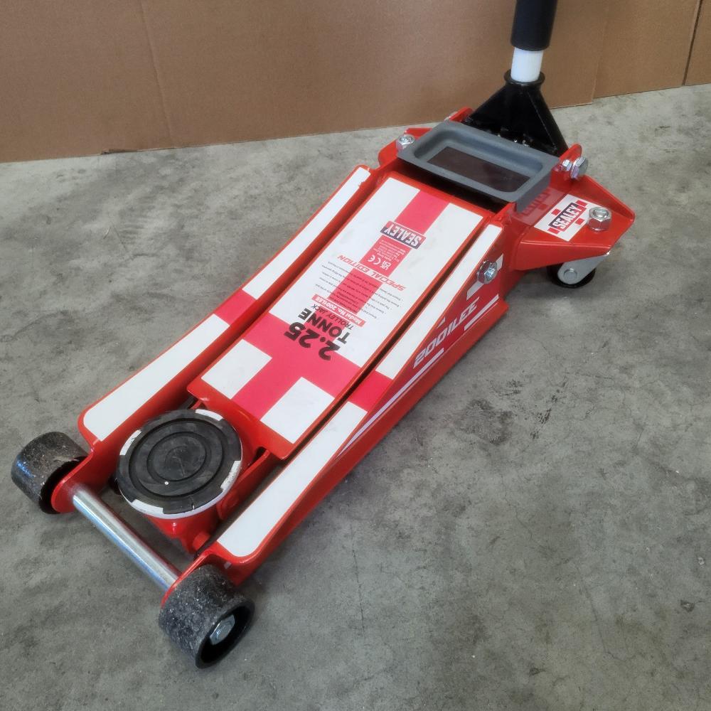 Sealey 2.25 Tonne Low Entry Trolley Jack with Rocket Lift - St Georges Flag - B